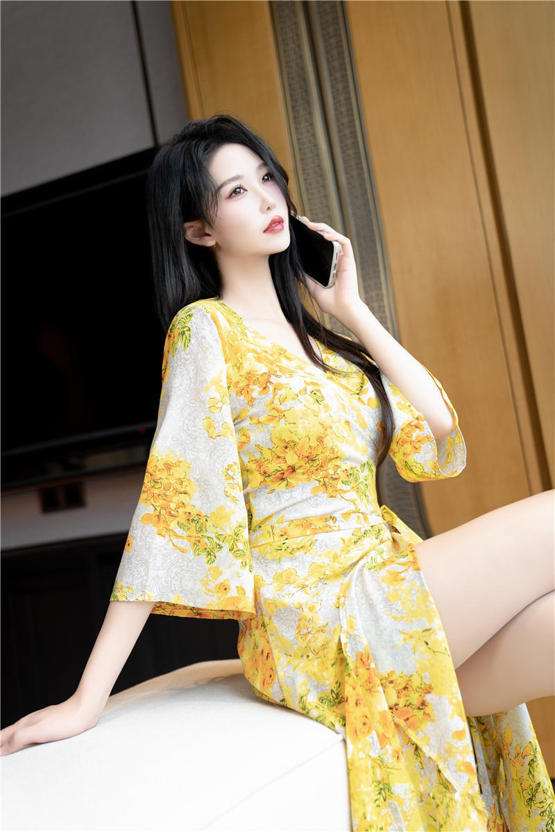 抖娘-利世 定制系列 Vol.079 性感黄色长裙